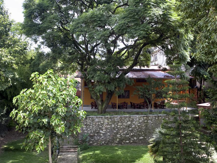The Yellow House Jawlakhel Exterior photo