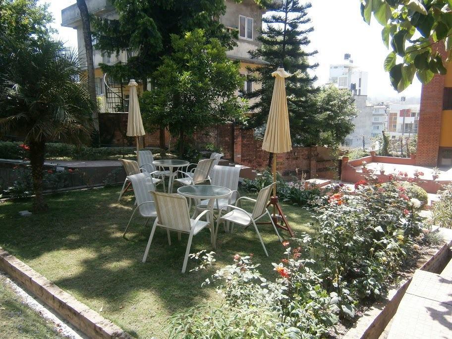 The Yellow House Jawlakhel Exterior photo