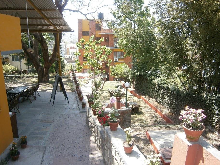 The Yellow House Jawlakhel Exterior photo