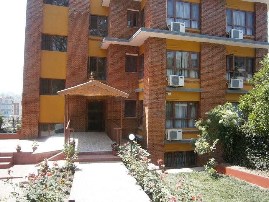 The Yellow House Jawlakhel Exterior photo